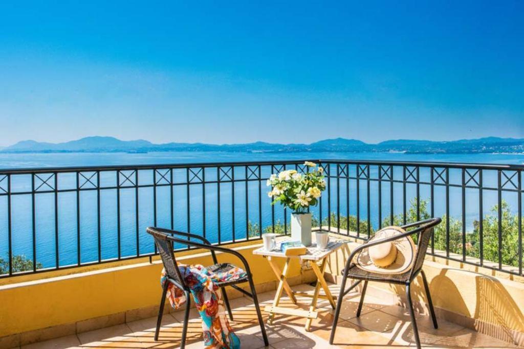 Theaya Villa *