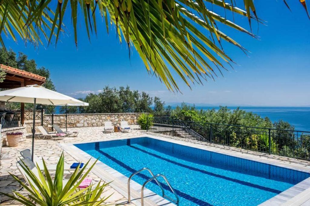 Theaya Nisaki (Corfu)